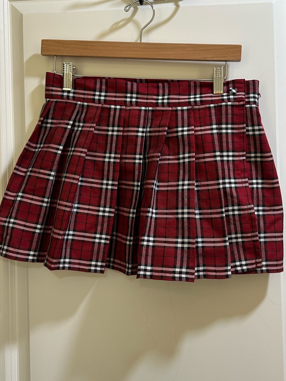 Spirit Red Plaid Pleated Mini Skirt